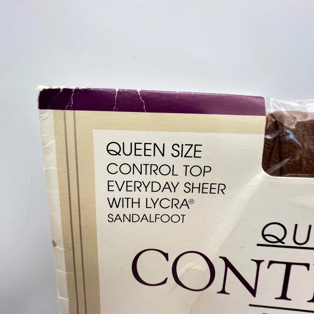 Kathie Lee Woman Queen Size Control Top Nylons Everyday Sheer Size 2X Suntan nos
